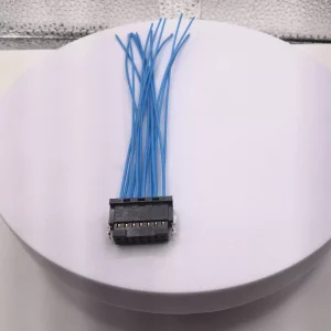S2SDT-07-28-L-02.75-SR连接器
